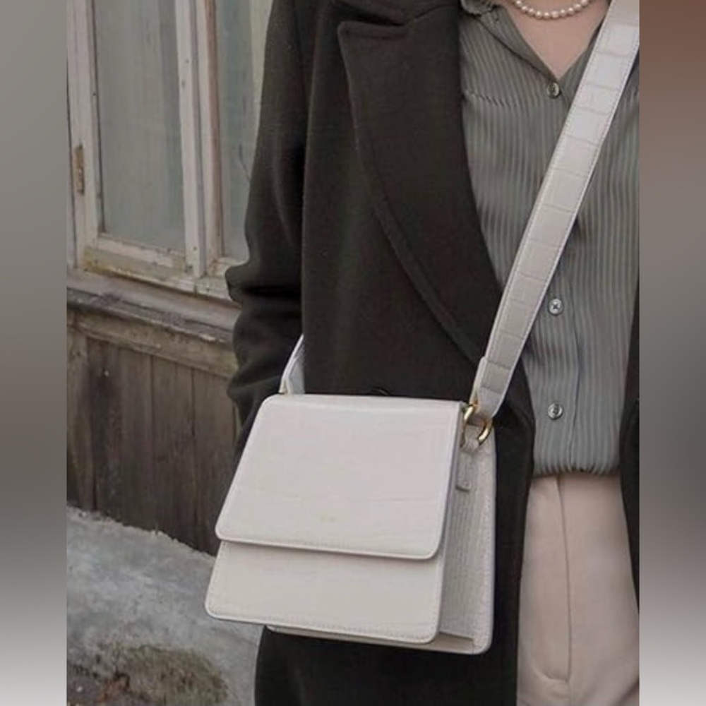 JW PEI Women's FAE  Crossbody